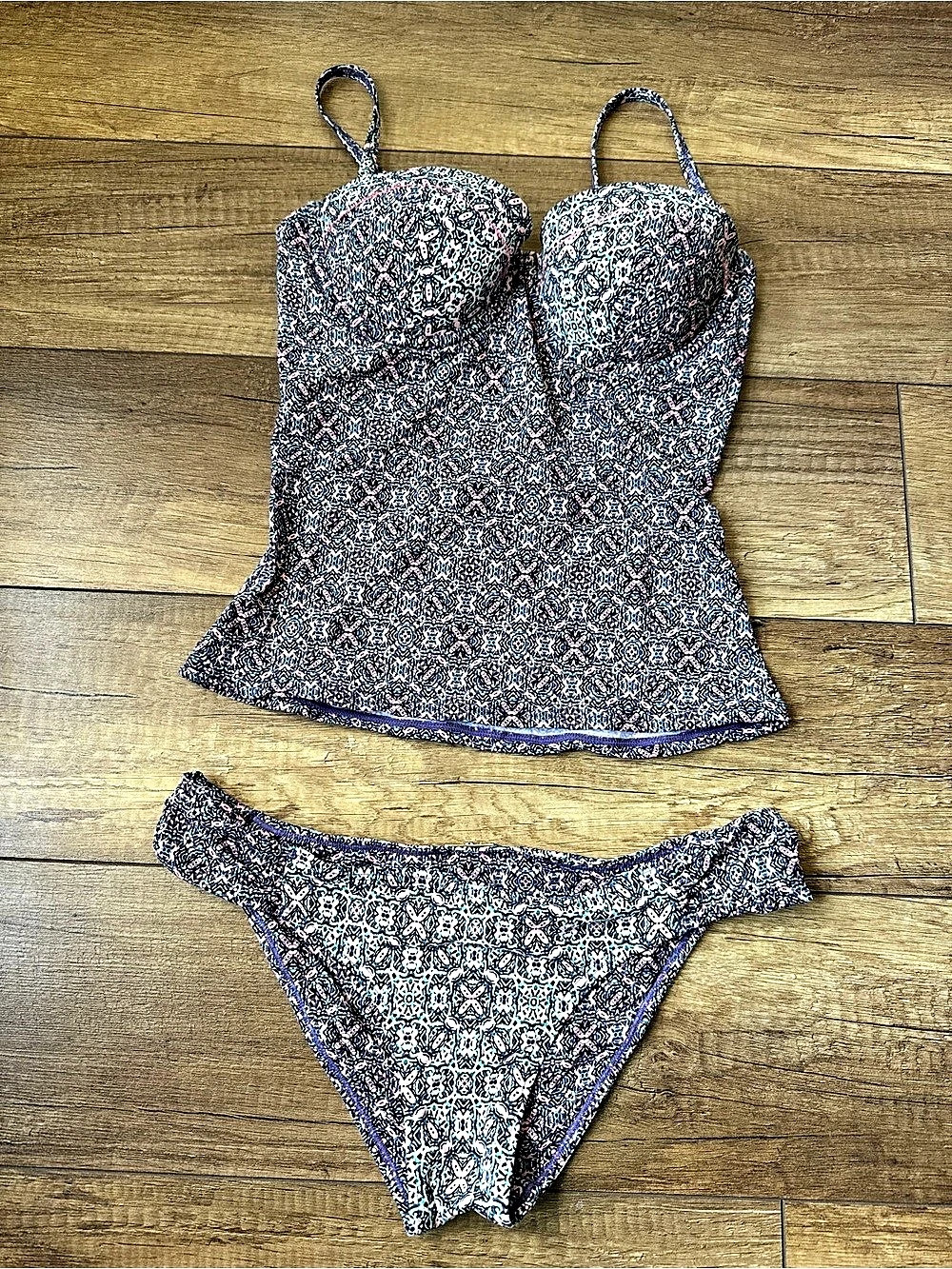 BCBG Generation Abstract Print Tankini Size Small